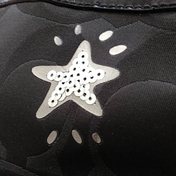 Coach Signature Tote - Picture 13 of 15